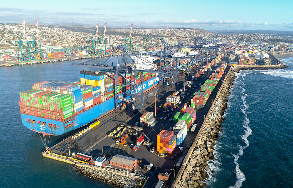 sti-becomes-first-port-certified-by-huella-chile-excellence-program